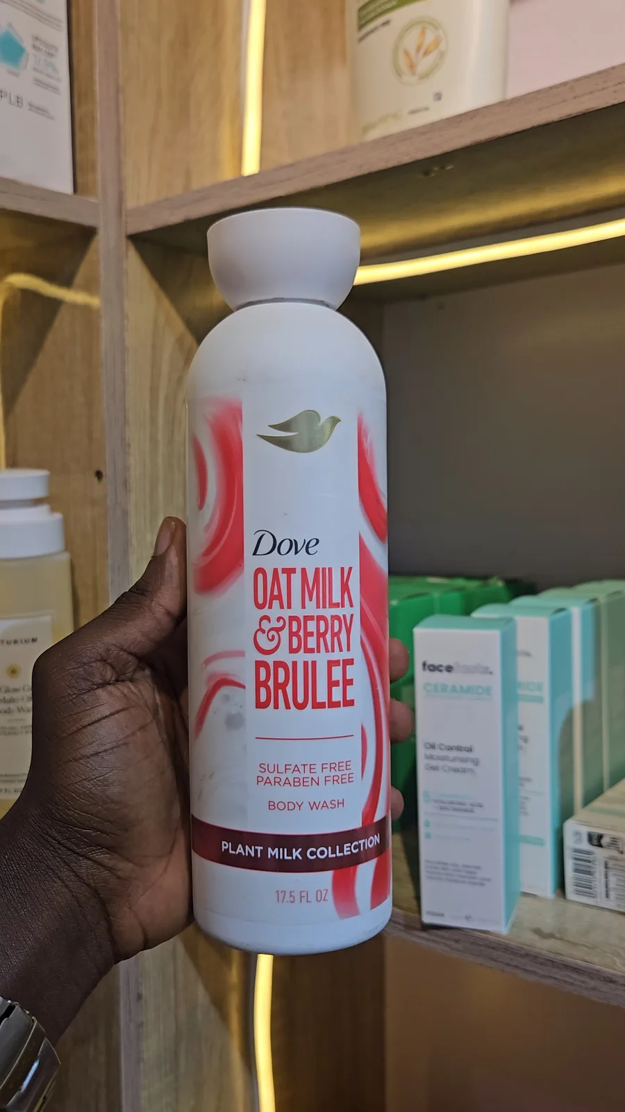Dove Oat Milk & Berry Brulee Body Wash